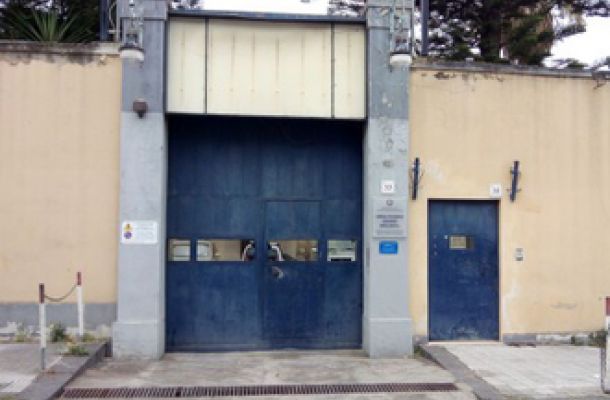 carcere barcellona madia