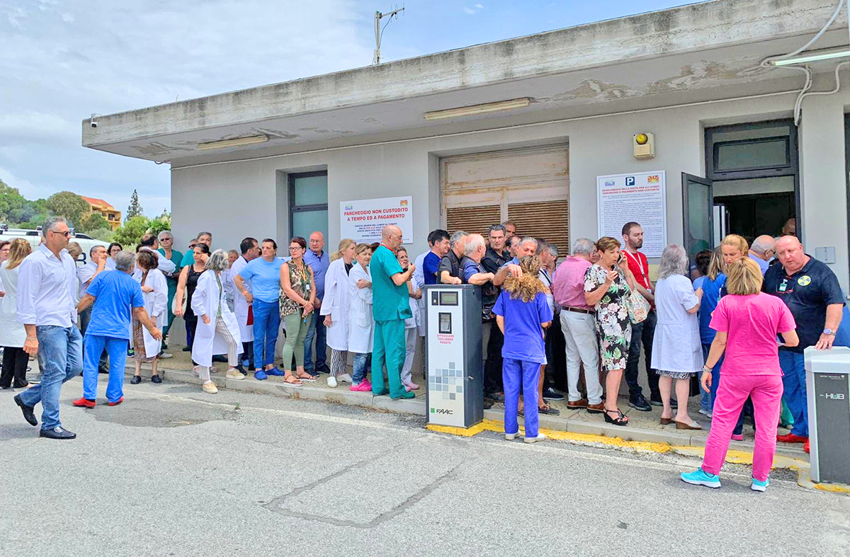 Parcheggi A Pagamento Al Papardo Caos Per La Consegna Dei Badge 