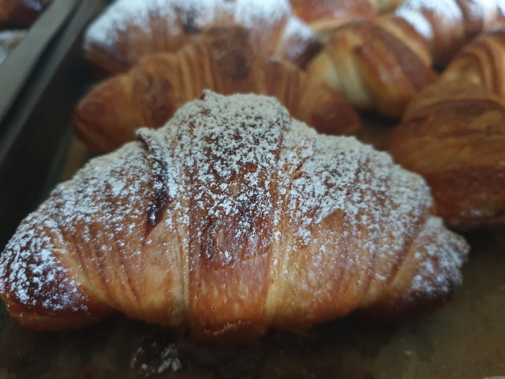Ricette di pasticceria Cornetti fatti in casa