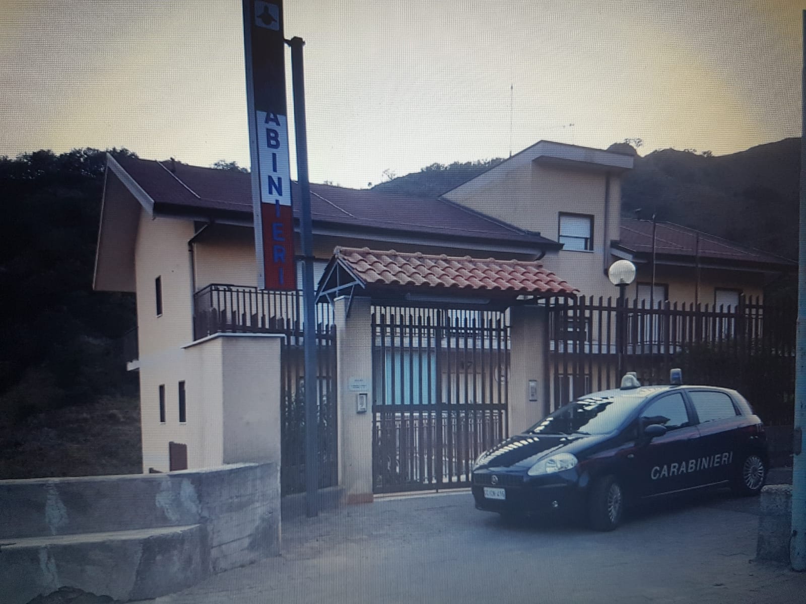 Graniti Aggredisce La Convivente Arrestato 31enne Tempostretto