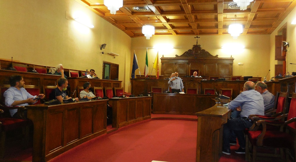 Milazzo centri estivi consiglio comunale