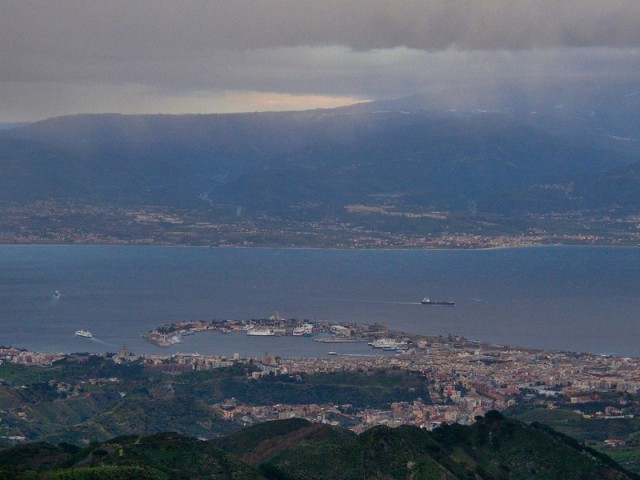 Messina dall'alto