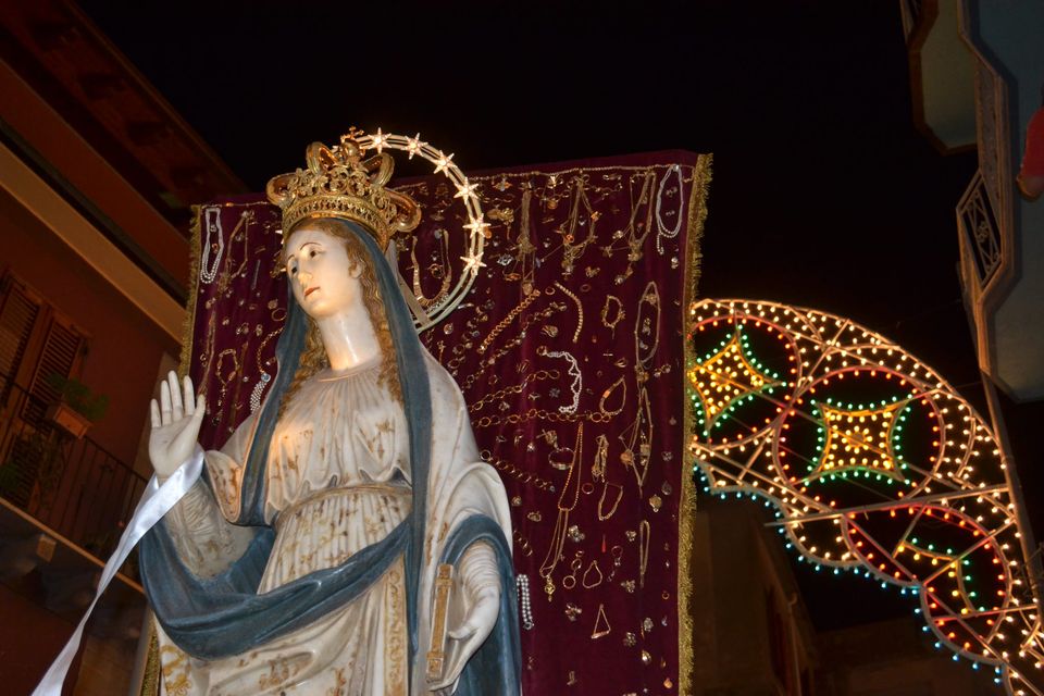Statua Raccuja Raccuja in festa per l'Annunziata