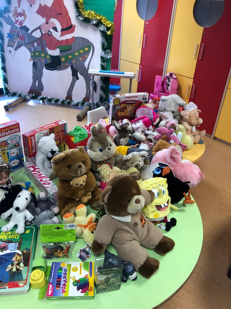 donazione giocattoli papardo Milazzo e Barcellona