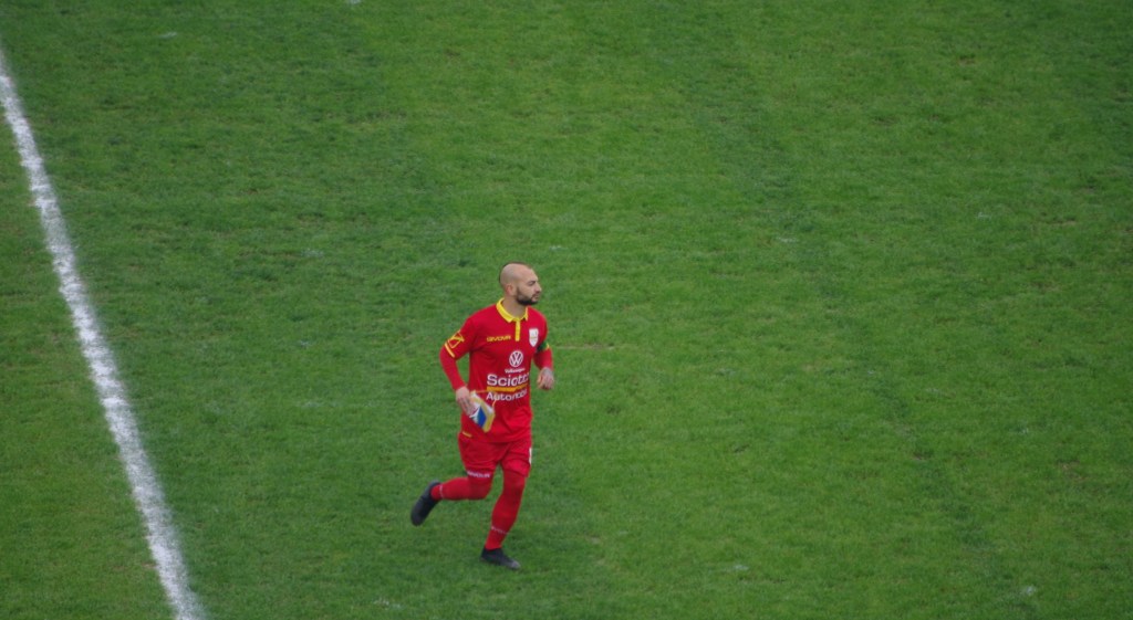 Pietro Arcidiacono, protagonista con l'Acr Messina, suo il gol che sblocca la sfida