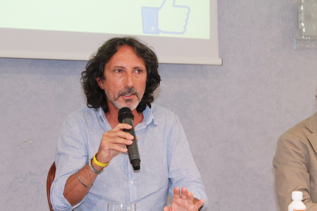 Contro la didattica in presenza Adriano Rizza segretario sindacato scuola CGIL