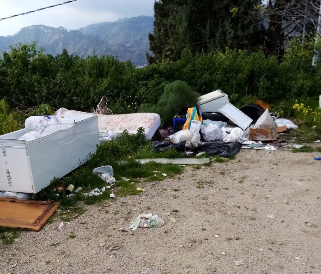 Messina. Discariche di rifiuti e suppellettili