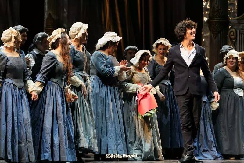 Il Coro Lirico Siciliano con il Maestro Francesco Costa