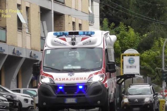 ambulanza pavia gdf calderone