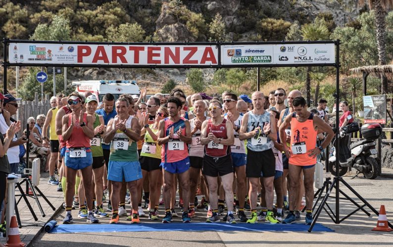 Partenza del Giro delle Eolie della manifestazione 2019