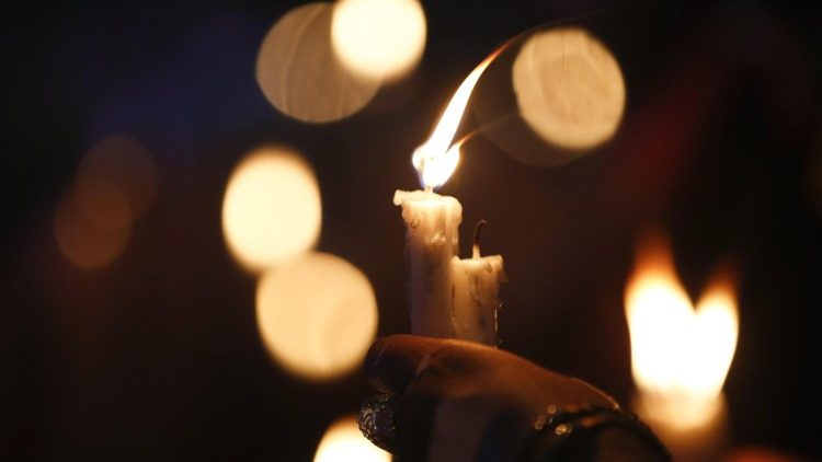 Momento di preghiera per i migranti morti organizzato dalla Comunità Sant'Egidio