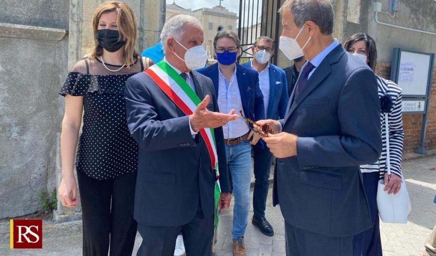 lavori castello venetico