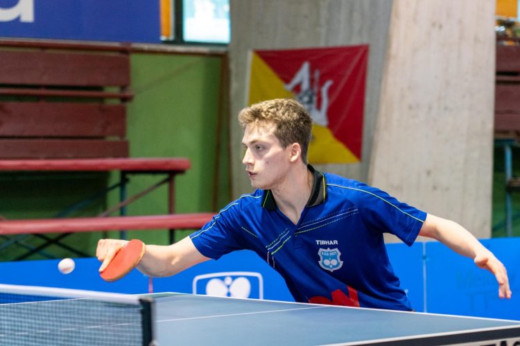 Matteo Mutti con l'Aon MIlano Sport (foto Vincenzo Nicita Mauro)