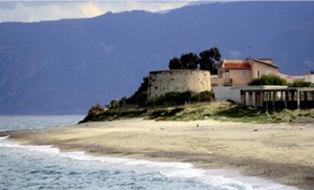 Presunto ordigno bellico segnalato in zona Torre Faro a Messina