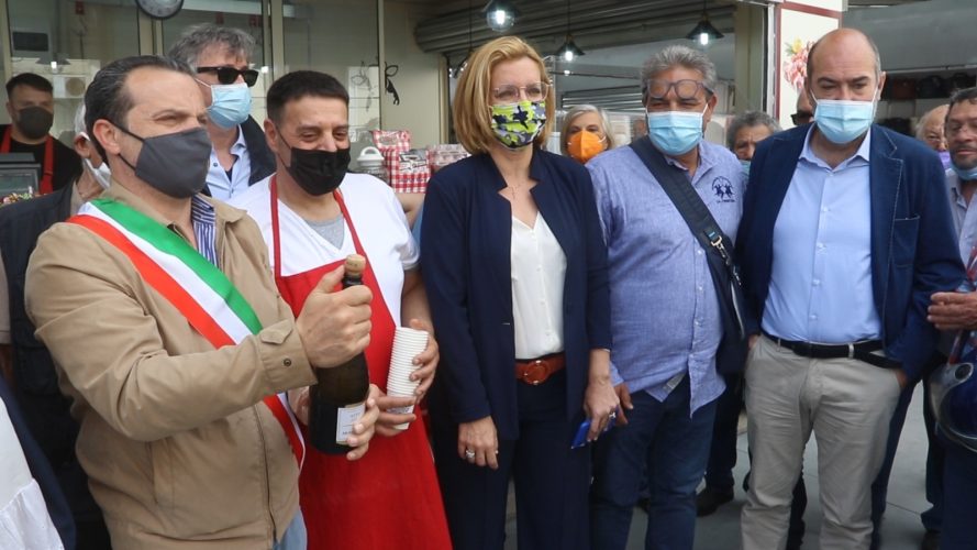 inaugurazione mercato zaera messina