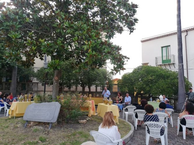 A Naso l'arte maiolicana