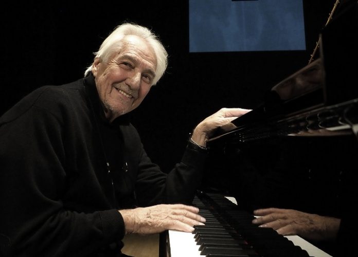 Presenze femminili, performance multimediale