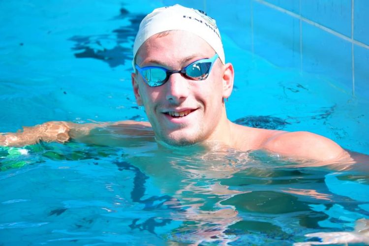 Il nuotatore della Power Team Messina, Grifò, ha ottenuti 3 primi posti regionali