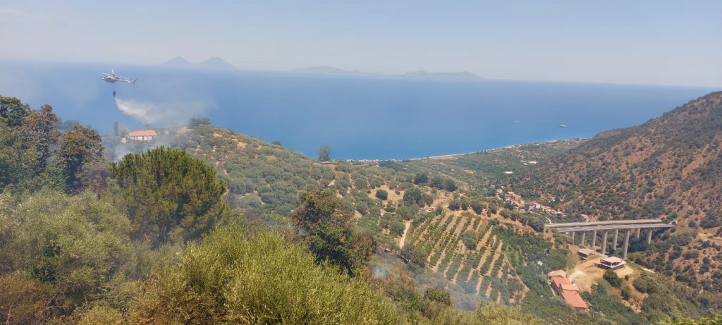 Incendio Naso 4 luglio 2021