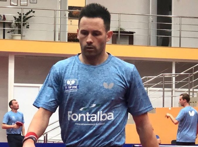 Esordio vincente nella Champions League di tennis tavolo per la Top Spin Messina, in foto Monteiro con sullo sfondo Rech Daldosso e Zhmudenko protagonisti della prima vittoria contro i cechi