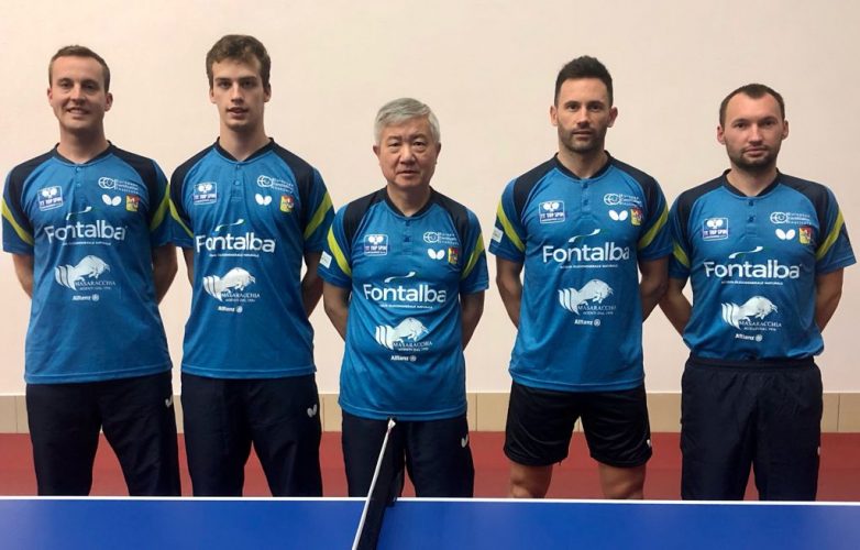 La squadra dello Top Spin Messina al completo pronta alla prossima sfida