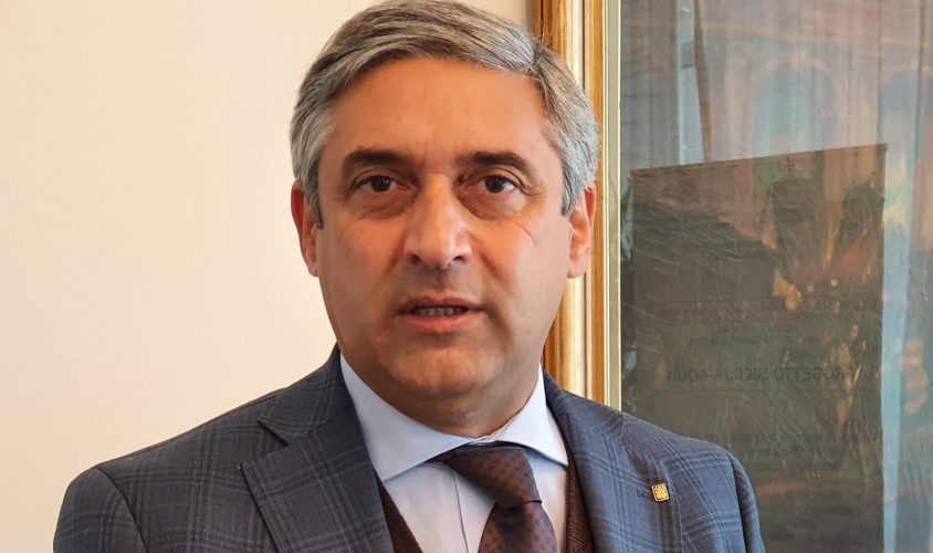 Antonio Scilla, assessore all'agricoltura della regione Sicilia, commenta le novità politiche