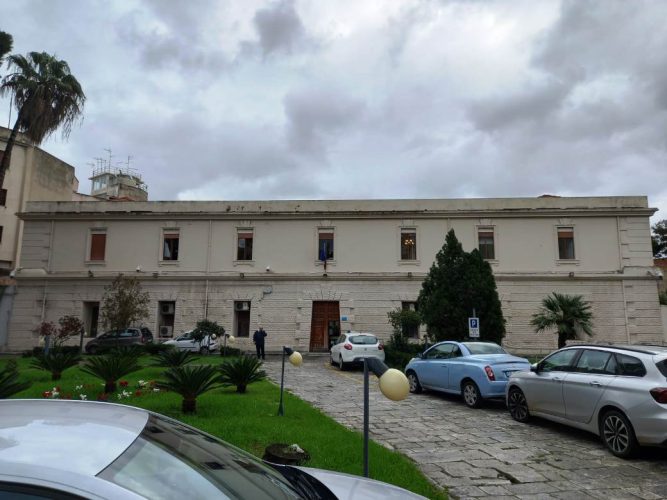La sede del Tribunale dei minori di Reggio Calabria (28.12.2021)
