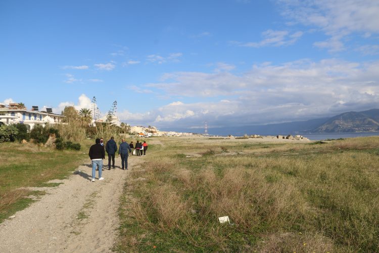 spiaggia sant'agata nuova pista ciclabile