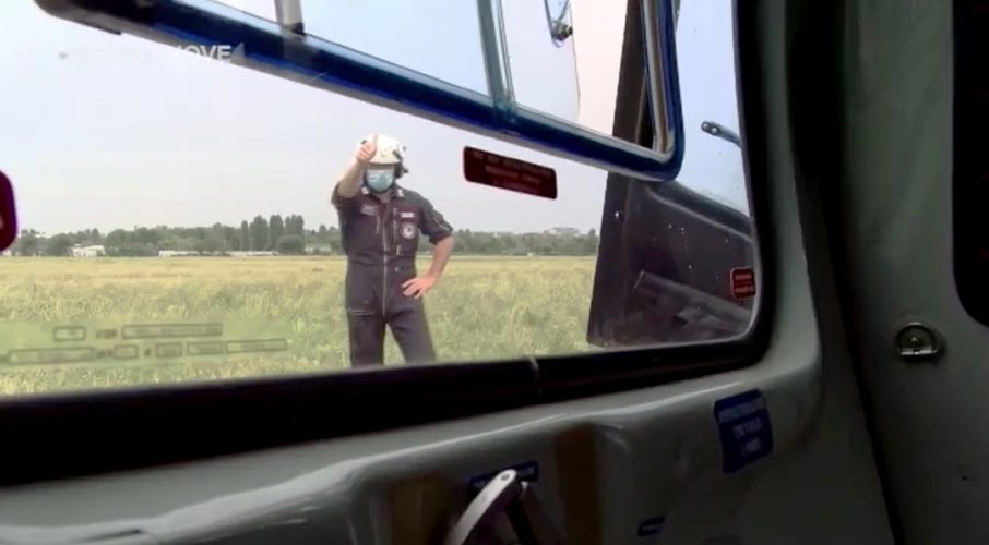 un frame da "Avamposti"