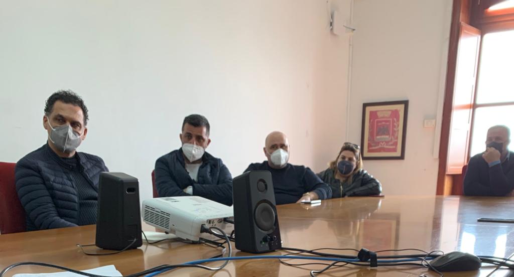 Milazzo incontro tono ztl e borgo