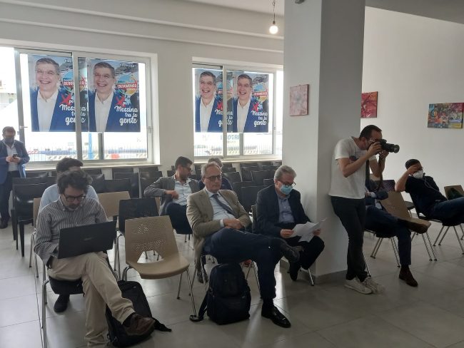 "Lo Stretto Necessario" (27.5.2022)