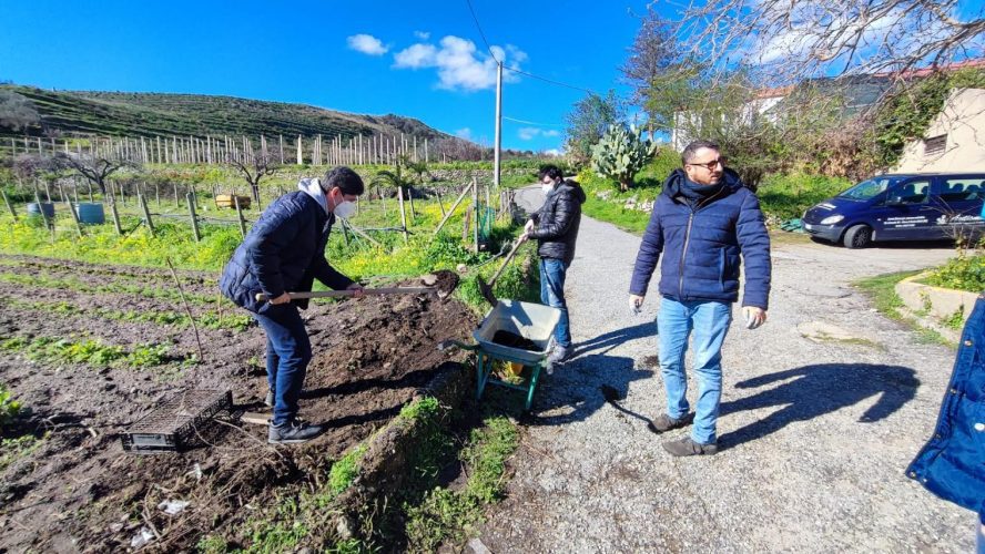 Messina Progetto Interpares Laboratori Per Giovani Con Sindrome 