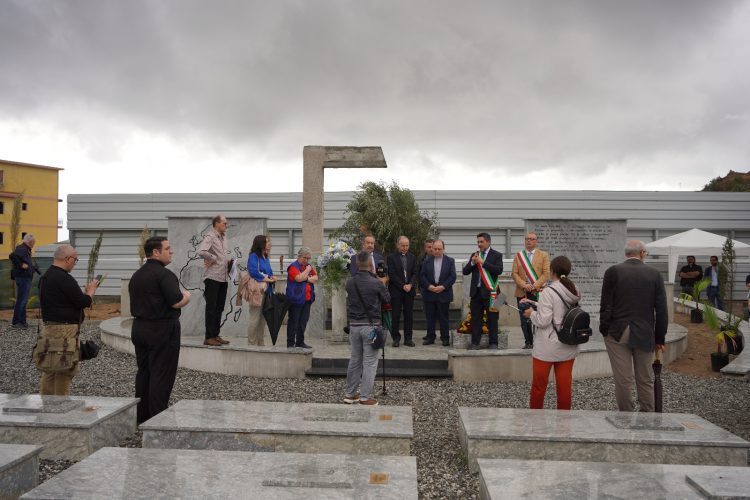 Cimitero dei migranti ad Armo