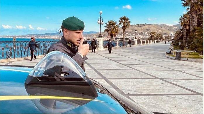 Reggio, Guardia di finanza in azione