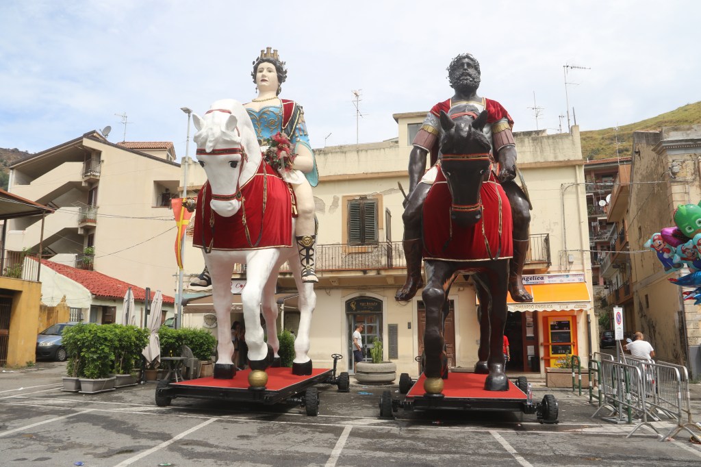 Giganti Mata e Grifone Messina