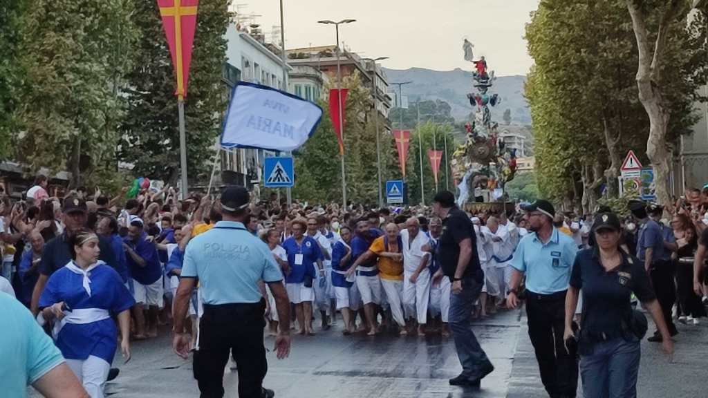 Il giorno della Vara: una storia di fede lunga 500 anni ieri, oggi e domani a Messina