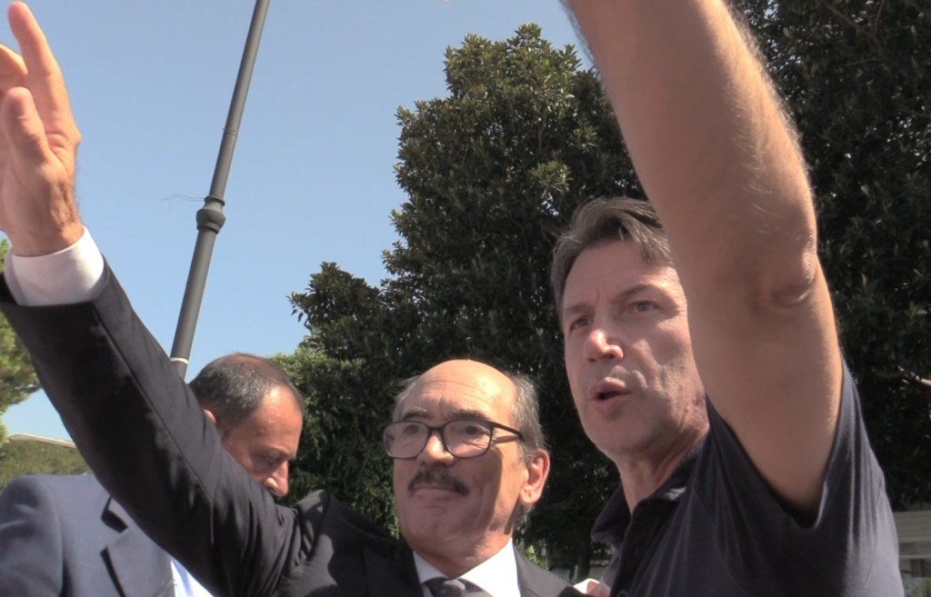 da sx: Federico Cafiero de Raho e Giuseppe Conte