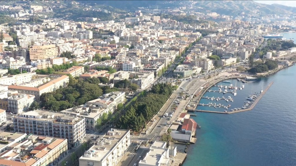 Il ruolo del Comune nella città dei cantieri aperti e le competenze spezzettate