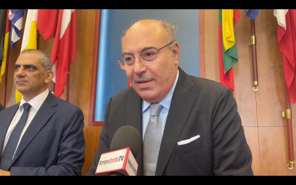 La sorpresa Finocchiaro: "Io, assessore nonostante i conflitti con De Luca" VIDEO