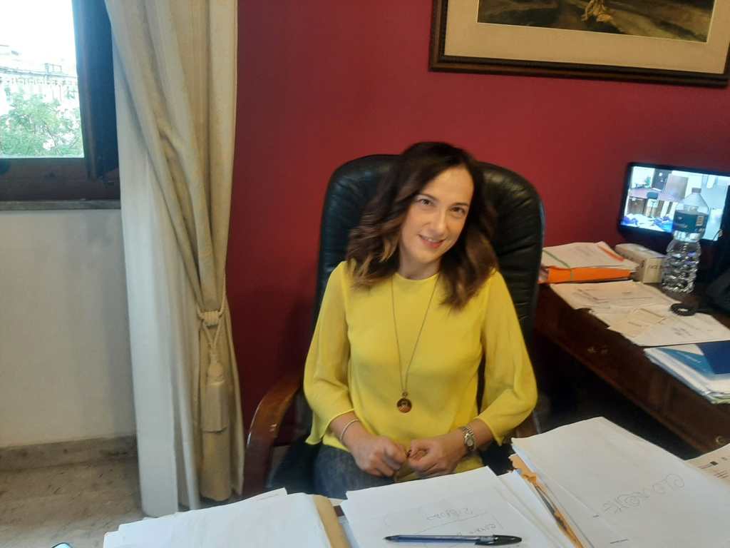 Messina. Il Consiglio dice "sì" al doppio incarico della segretaria generale Rossana Carrubba
