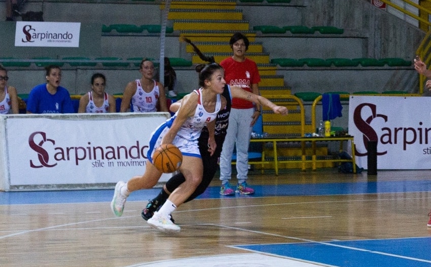 sofia moretti in azione al palaserranò di patti
