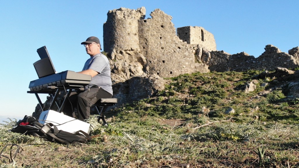 castello belvedere fiumedinisi