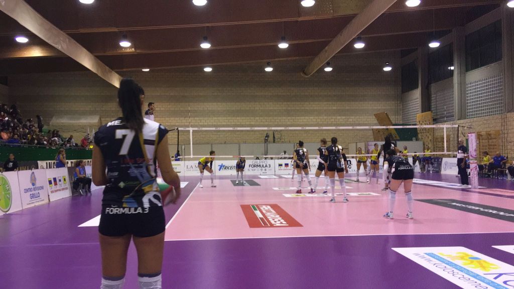 valentina mearini in battuta per akademia