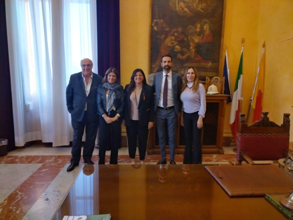 Cda di Messina Social City, l'assessora Calafiore e il sindaco Basile a Messina, Palazzo Zanca