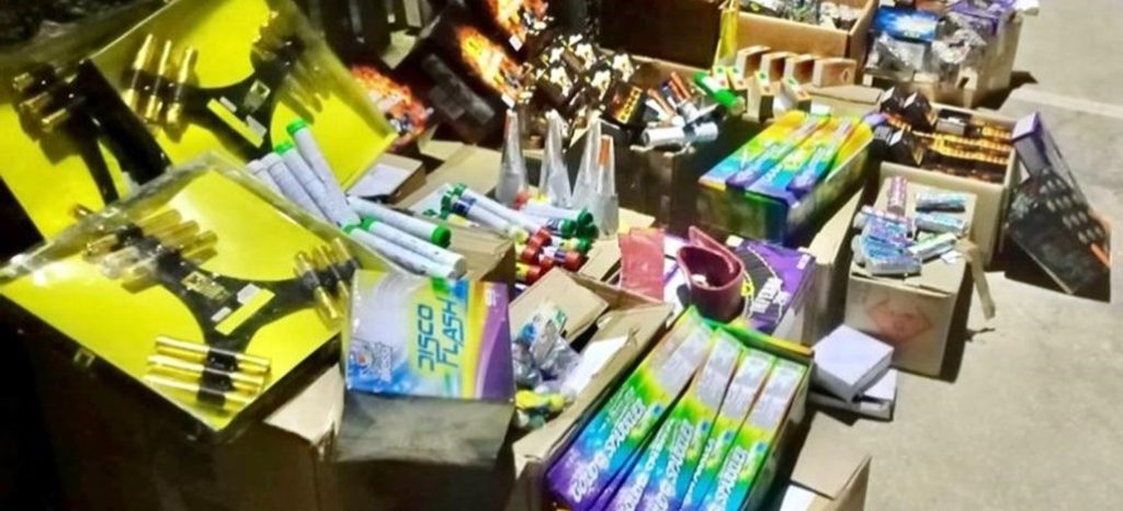 fuochi d'artificio sequestrati