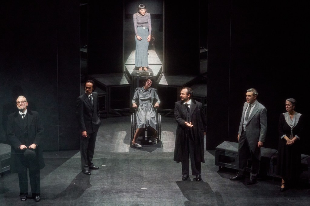 Teatro Vittorio Emanuele. "Come tu mi vuoi", Lucia Lavia nel capolavoro di Pirandello
