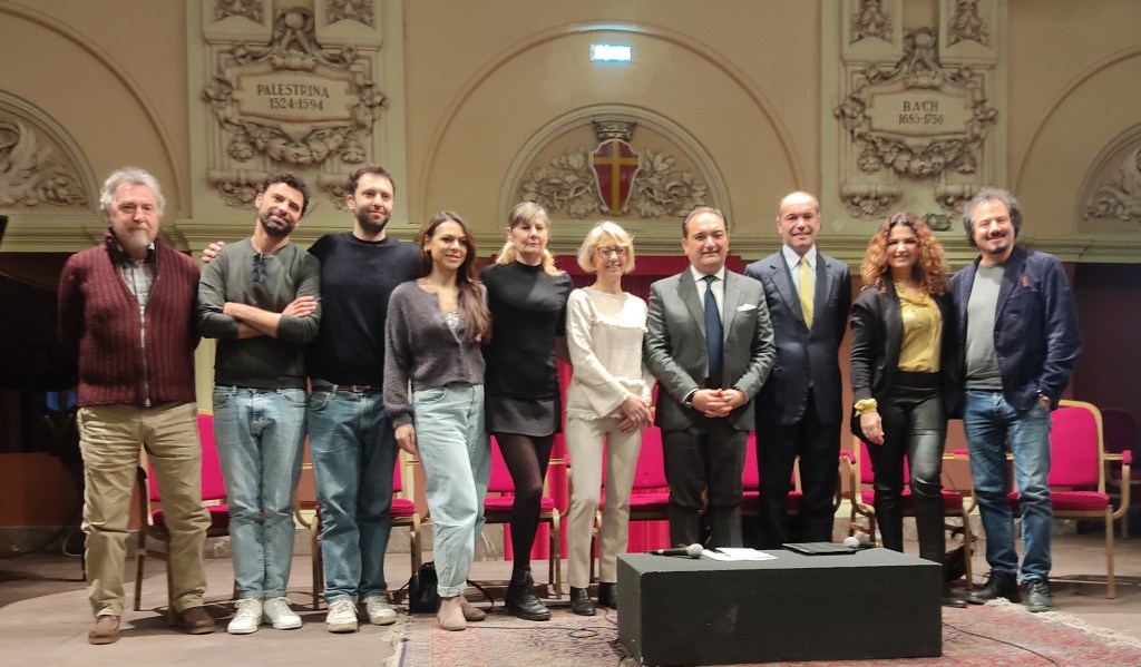Gattopardo e cucina, "il teatro riparte con Ingrassia e Tosca D'Aquino" VIDEO