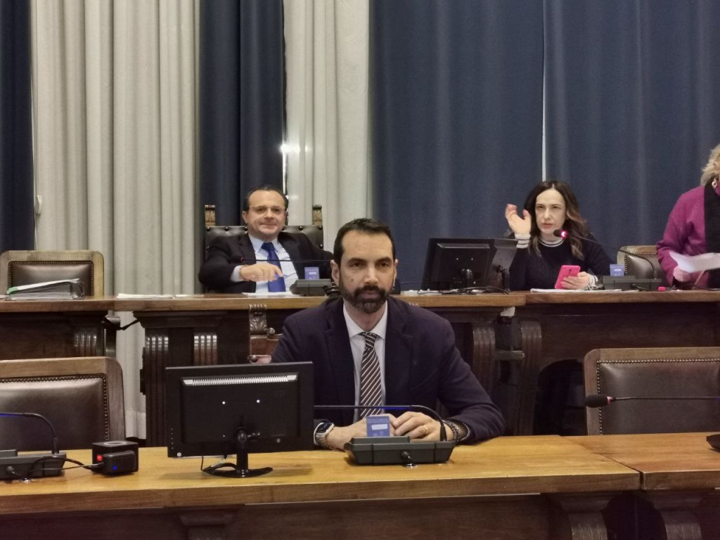 Piano di riequilibrio, luci e ombre nel sì della Corte dei Conti al Comune De Luca e Basile a Palazzo Zanca