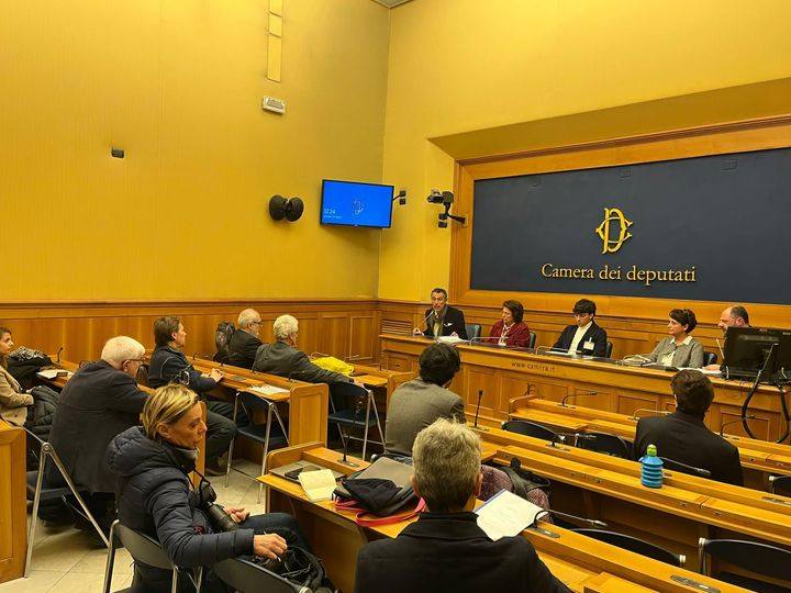 Il messinese Antonio Mazzeo nell'Osservatorio contro la militarizzazione delle scuole