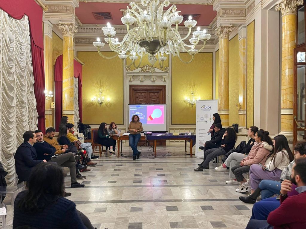 Anci e Comune: un bene confiscato per i giovani a Reggio